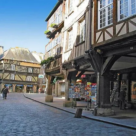 La Petite Baie Feriehus Pleine-Fougères
